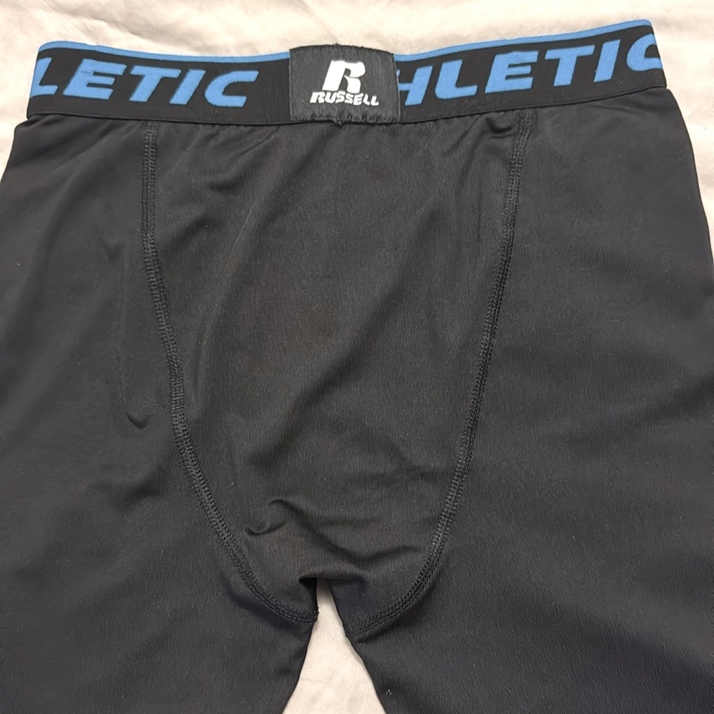 Russel Sports Dri-POWER Compression 3/4 Tights Boys Medium 10/12 NWOT - Picture 5 of 5